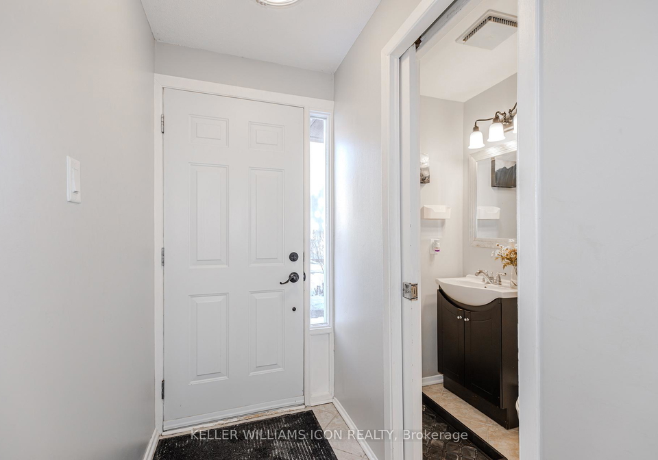 380-woodfield-drive-ottawa-ontario-x12685596
