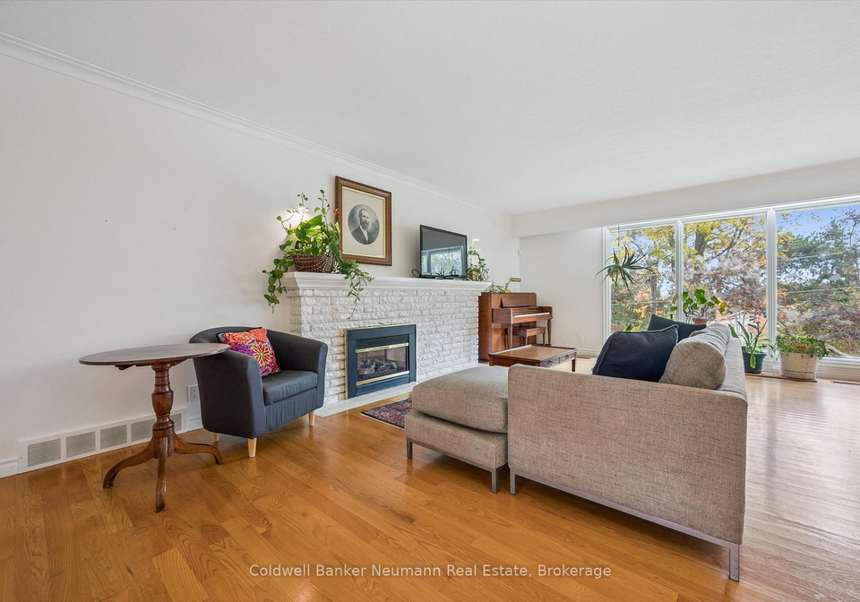 36-harcourt-drive-guelph-ontario-x12685946
