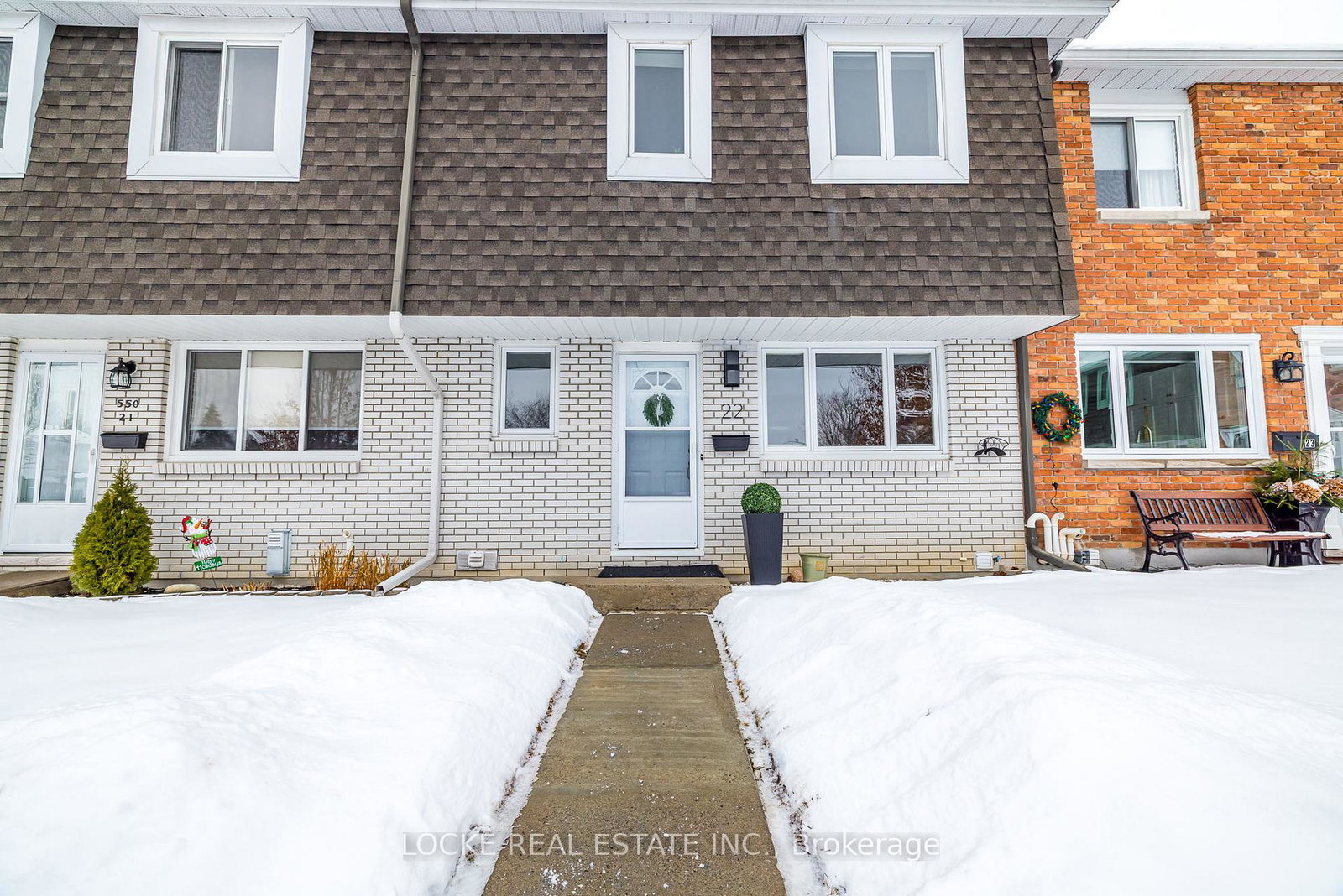 550-straby-avenue-overbrook-castleheights-and-area-ottawa-ontario-x12685990