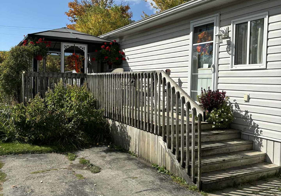 35-briarwood-crescent-north-huron-ontario-x12686164
