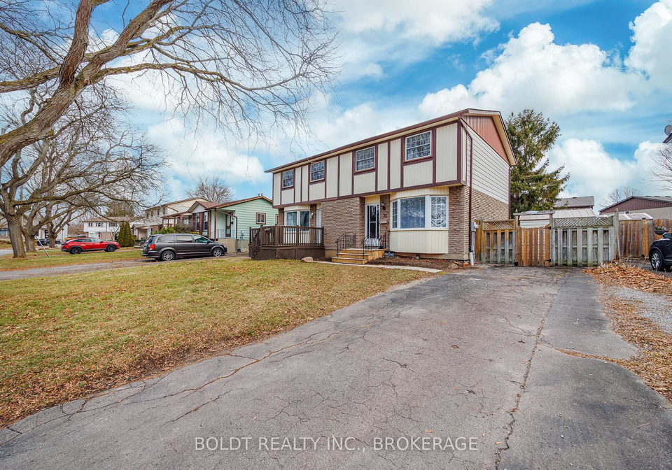 30-lafayette-drive-st-catharines-ontario-x12686228
