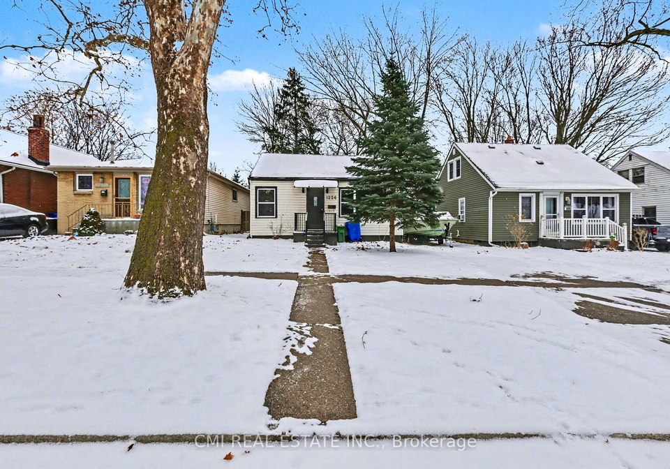 1226-wigle-avenue-windsor-ontario-x12686382