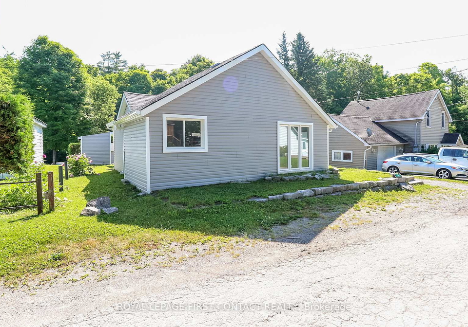 16-lime-street-kawartha-lakes-ontario-x12686904