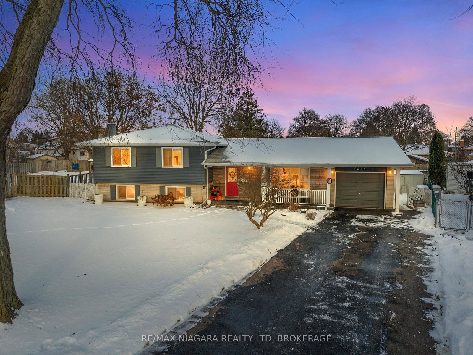 4204-patten-crescent-niagara-falls-ontario-x12687198