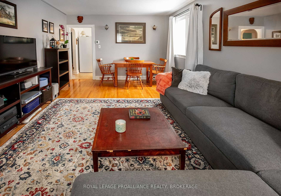 198-kingscourt-avenue-kingston-ontario-x12687540