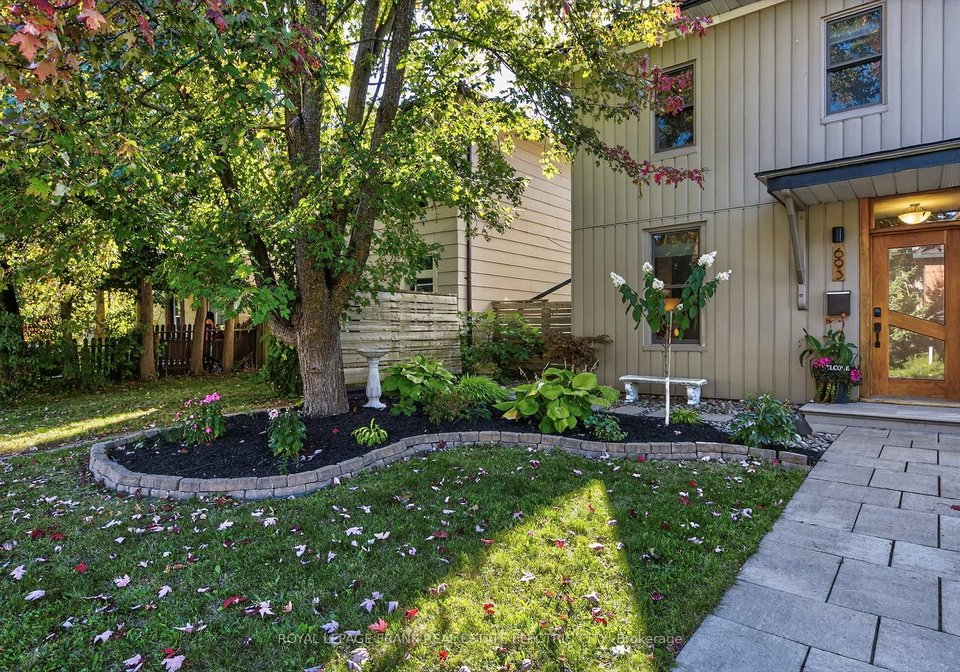 693-water-street-peterborough-ontario-x12687632
