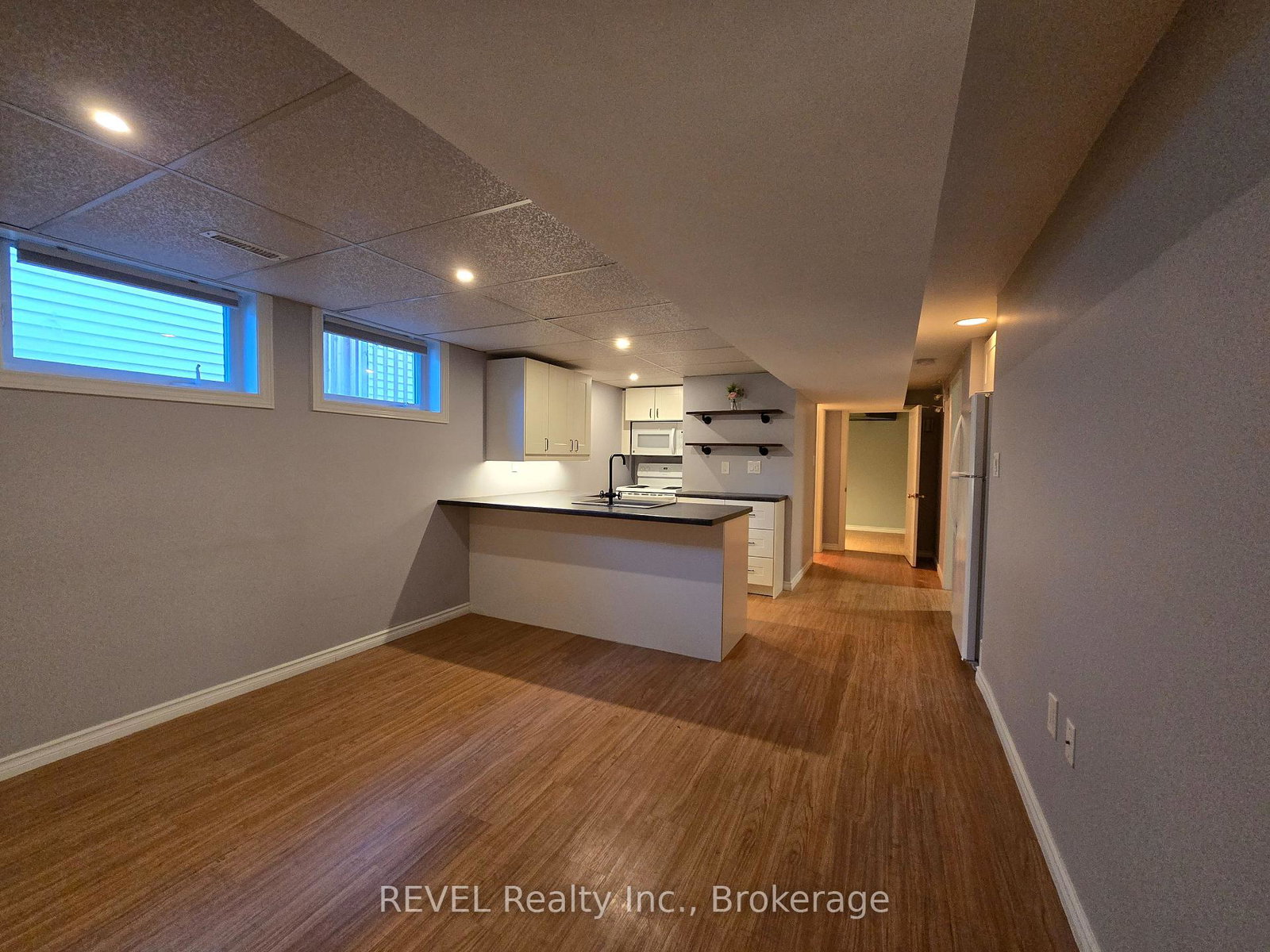 33-dundas-crescent-st-catharines-ontario-x12687962