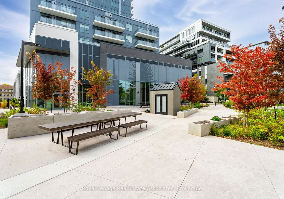 93-arthur-street-s-guelph-ontario-x12688462