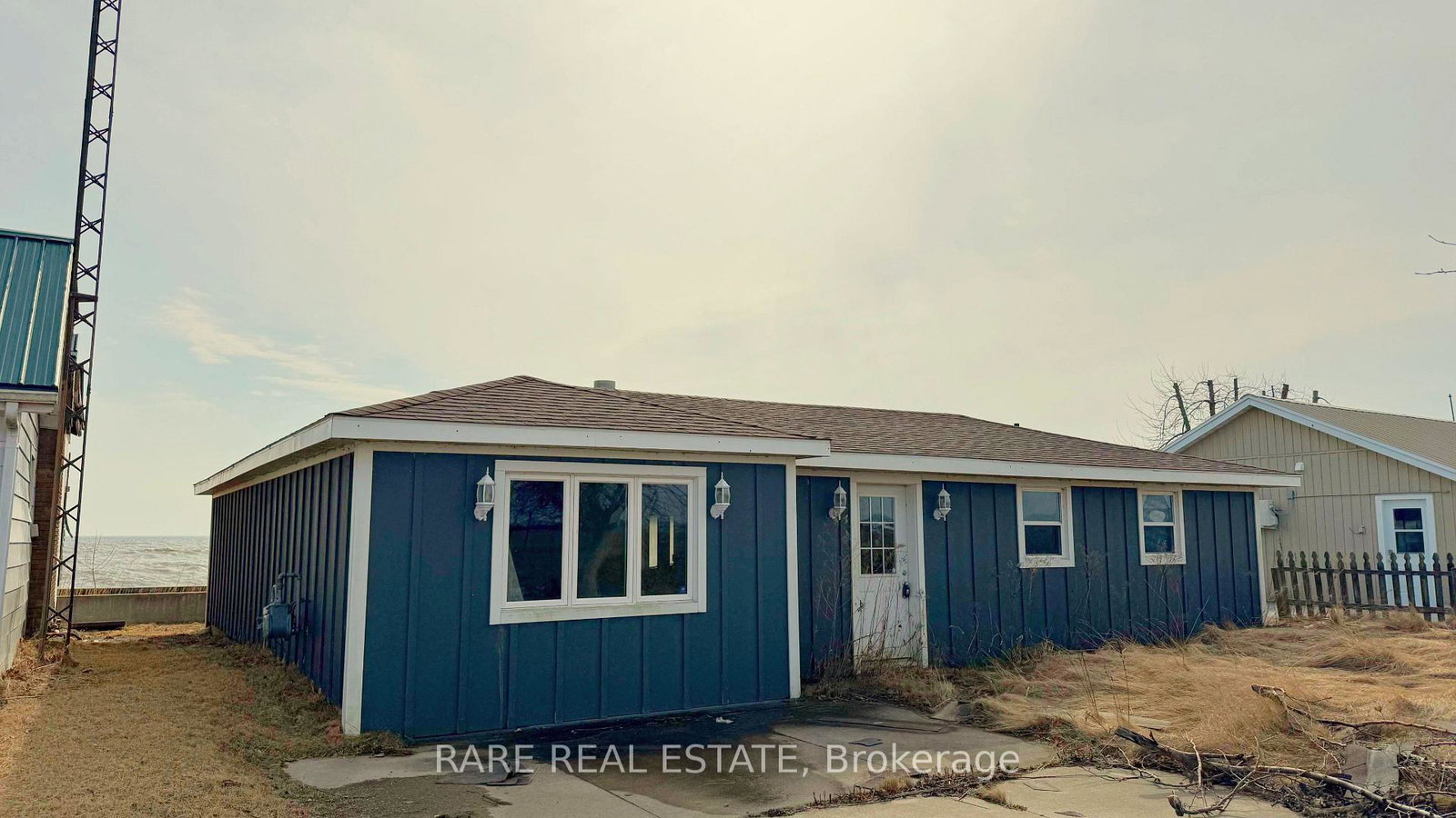 18080-erie-shore-drive-chatham-kent-ontario-x12688494