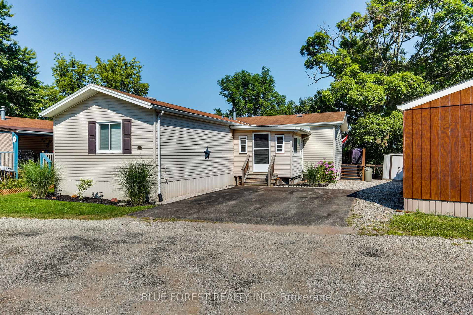 3100-dorchester-road-thames-centre-ontario-x12689410