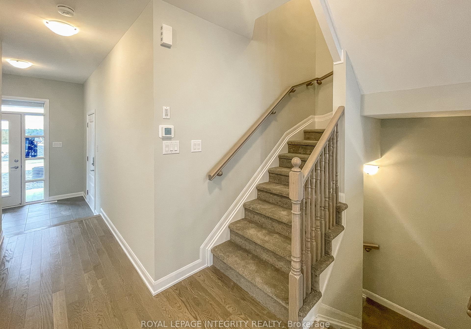 555-aglish-mews-ottawa-ontario-x12689938