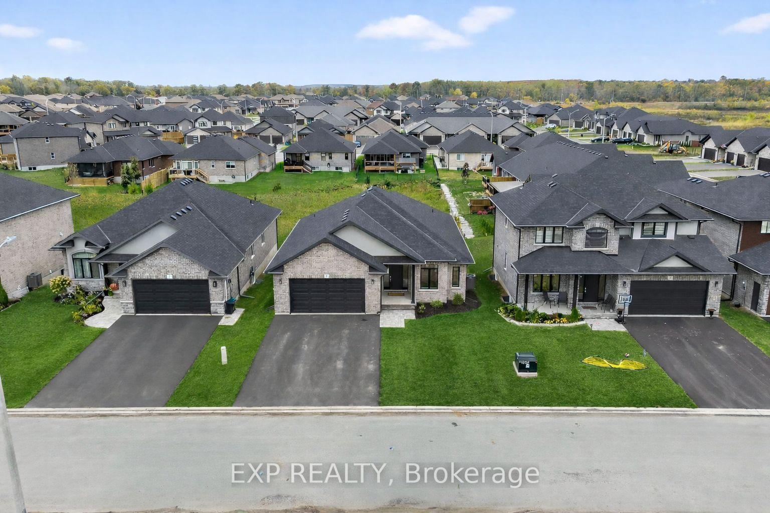 6-vaughn-court-belleville-ontario-x12690122