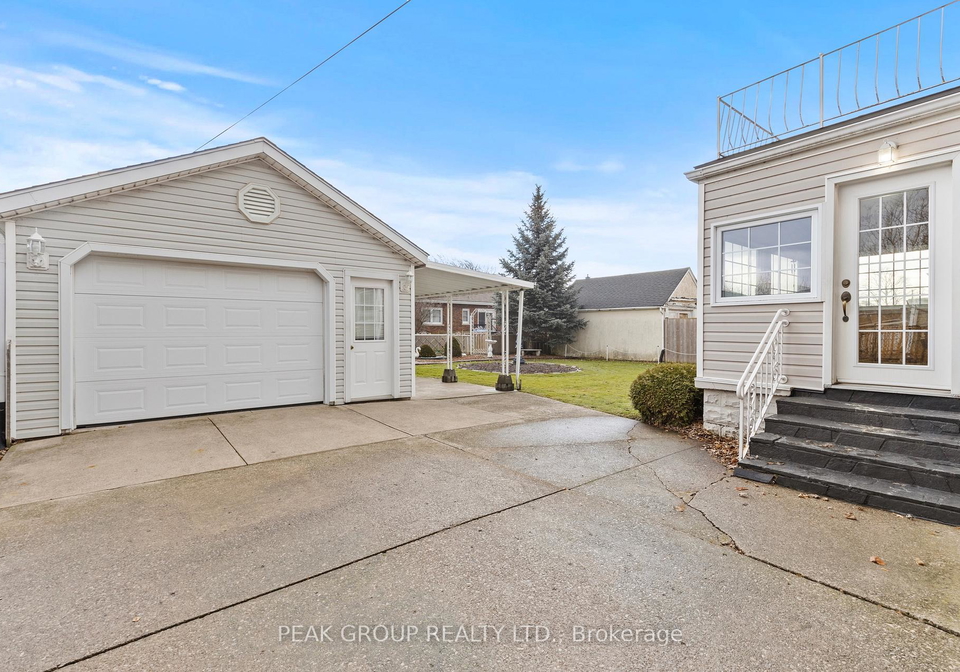 246-scholfield-avenue-s-welland-ontario-x12690210