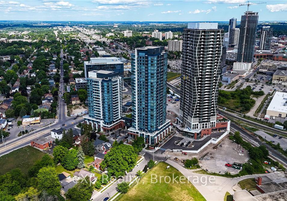 15-wellington-street-s-kitchener-ontario-x12690356