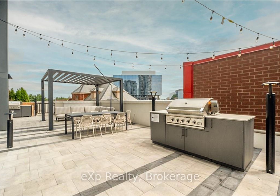 15-wellington-street-s-kitchener-ontario-x12690356