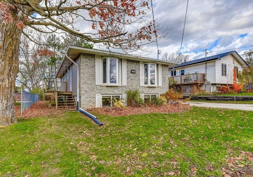 30-ermatinger-street-selwyn-ontario-x12691252