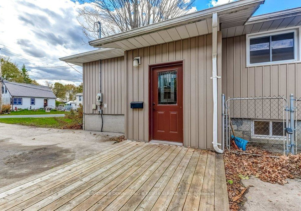 30-ermatinger-street-selwyn-ontario-x12691252