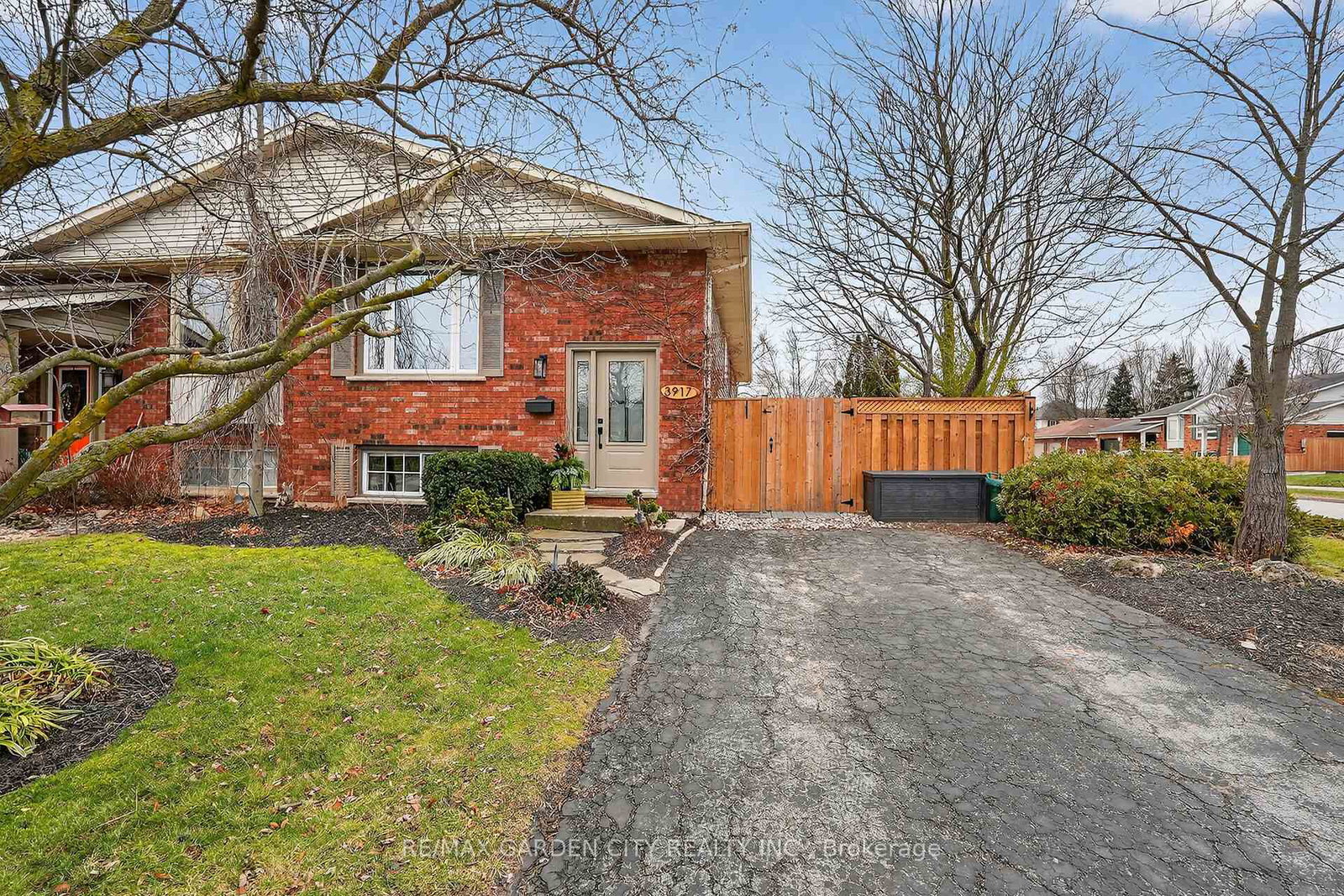 3917-vineyard-crescent-lincoln-ontario-x12691432