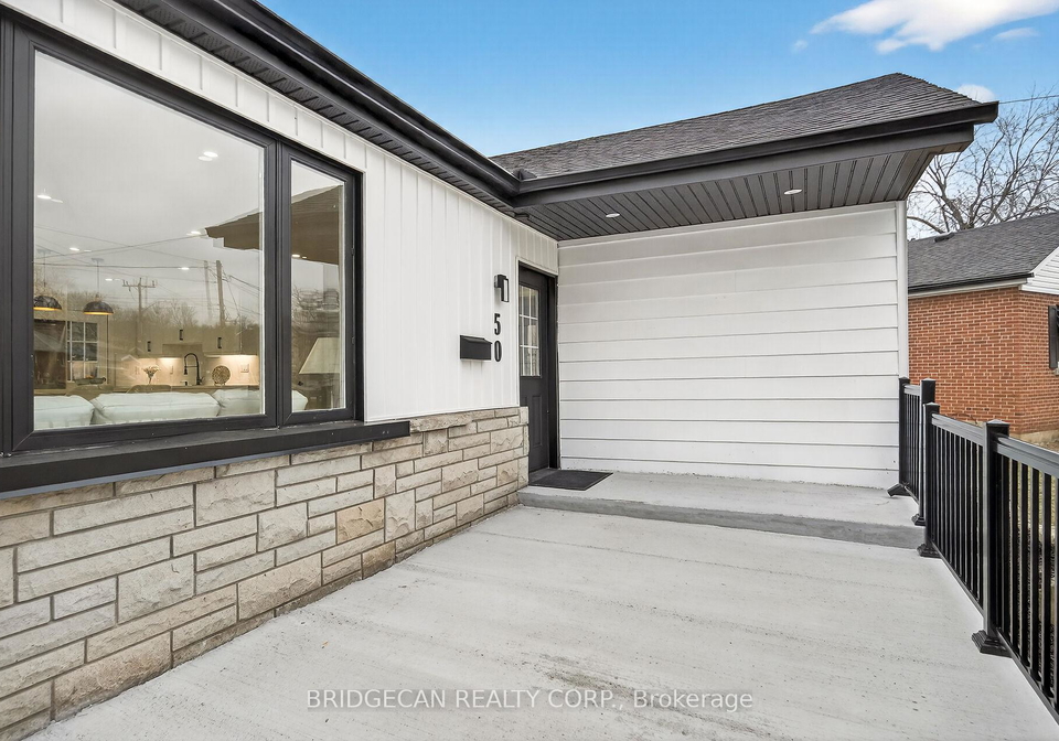 50-mountain-avenue-n-hamilton-ontario-x12691556