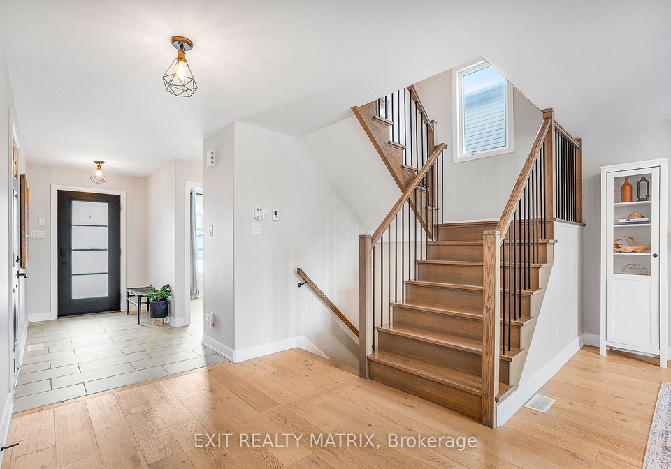 450-provence-avenue-russell-ontario-x12691656