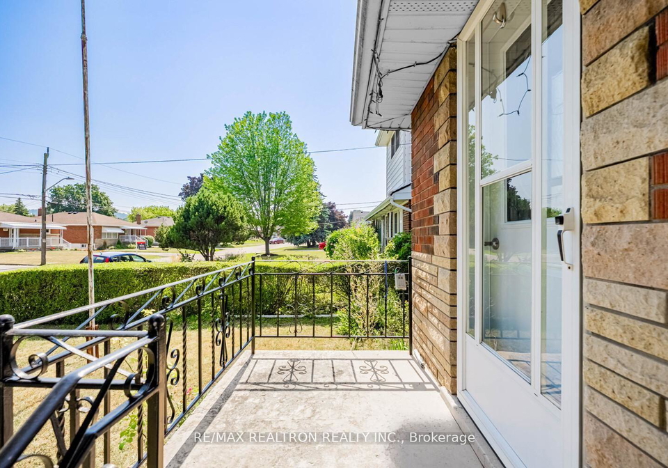 79-blanmora-drive-hamilton-ontario-x12691828