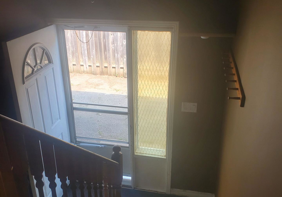 828-cameron-street-peterborough-ontario-x12691924