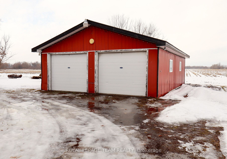 12121-liscumb-road-north-dundas-ontario-x12692396