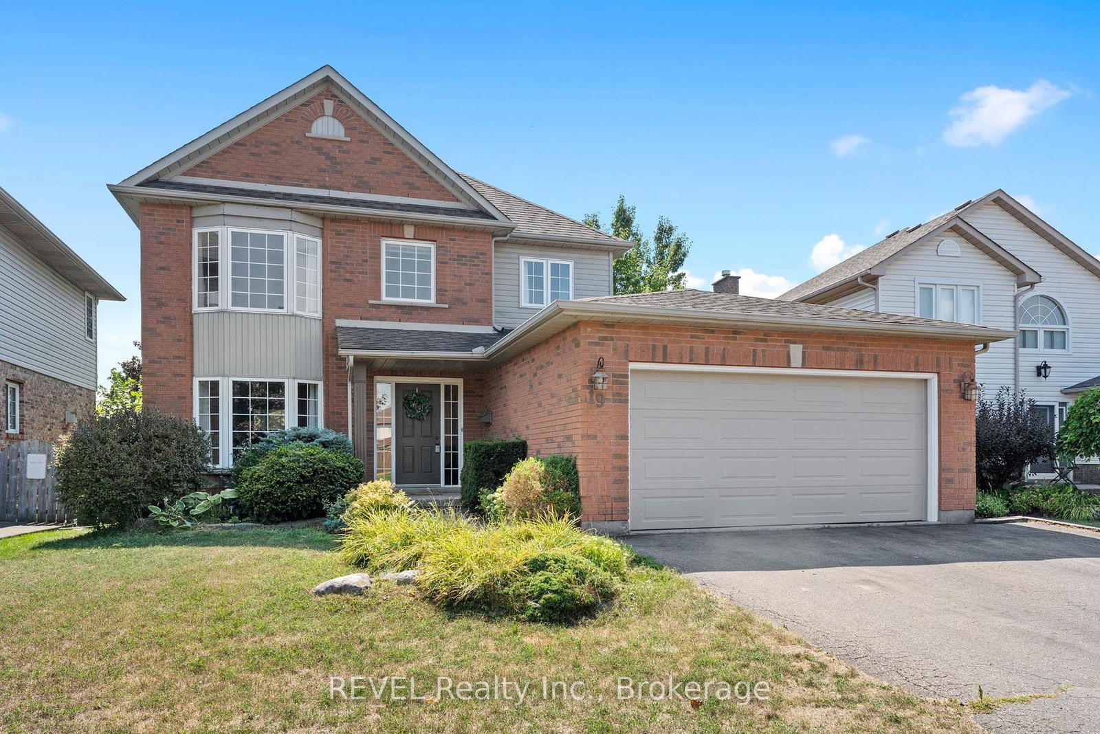 19-crysler-crescent-thorold-ontario-x12692412