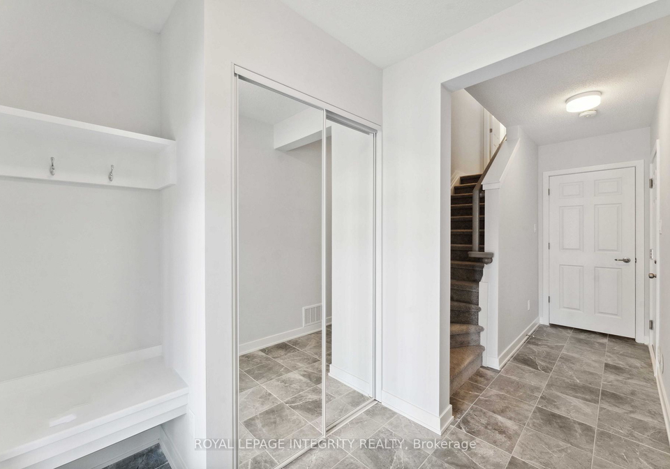 792-kinstead-private-ottawa-ontario-x12692466