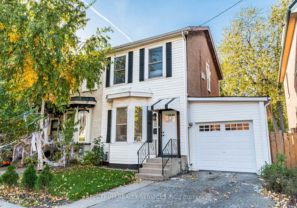 135-east-avenue-n-hamilton-ontario-x12692882