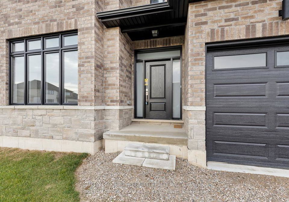 1-bouw-place-duttondunwich-ontario-x12692968