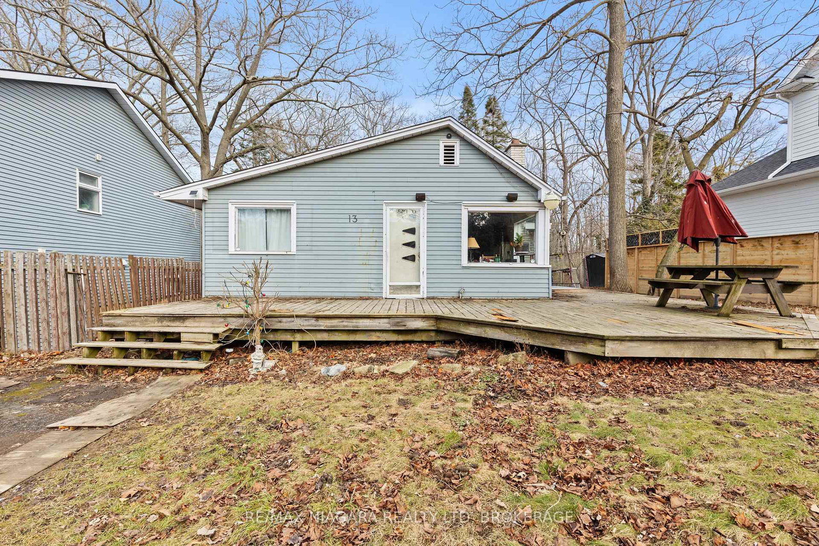 13-wilberforce-avenue-niagara-on-the-lake-ontario-x12693400
