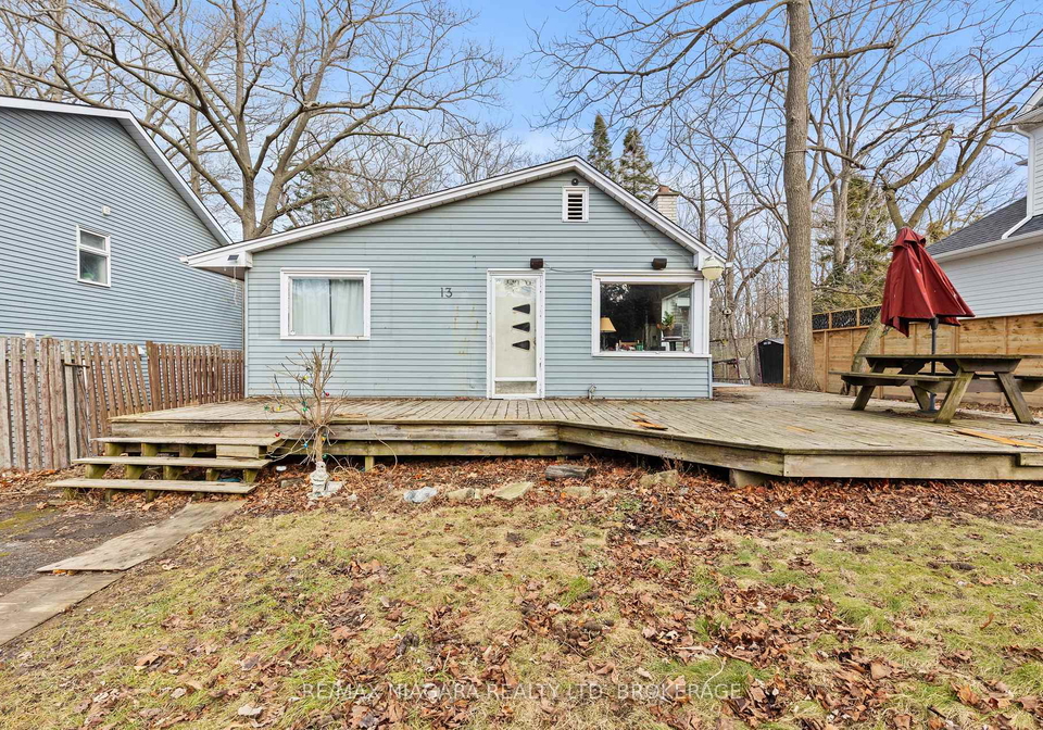 13-wilberforce-avenue-niagara-on-the-lake-ontario-x12693400