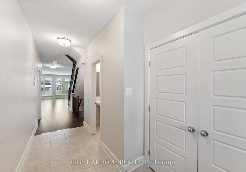 632-moonflower-crescent-w-ottawa-ontario-x12693848