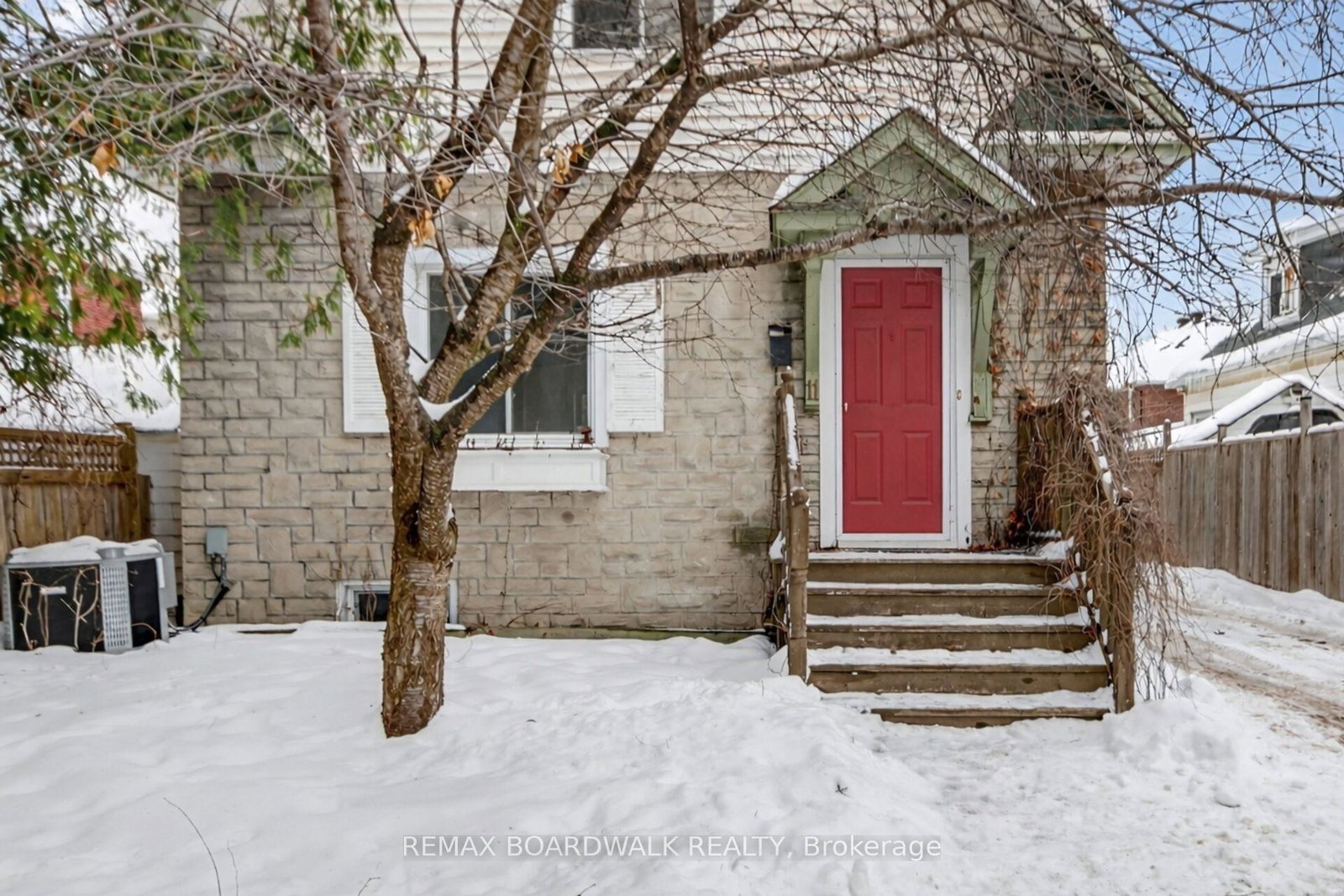 11-cameron-avenue-ottawa-ontario-x12694096