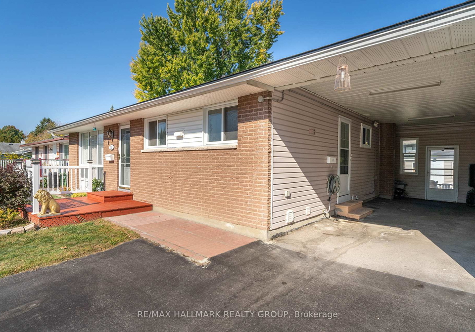 591-eastvale-drive-ottawa-ontario-x12694114