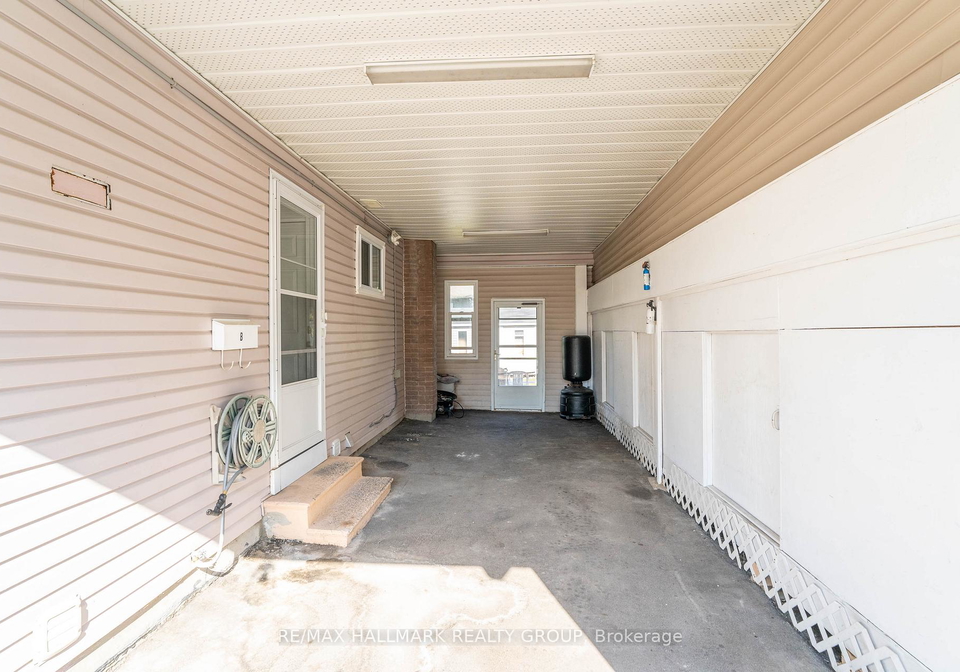 591-eastvale-drive-ottawa-ontario-x12694114