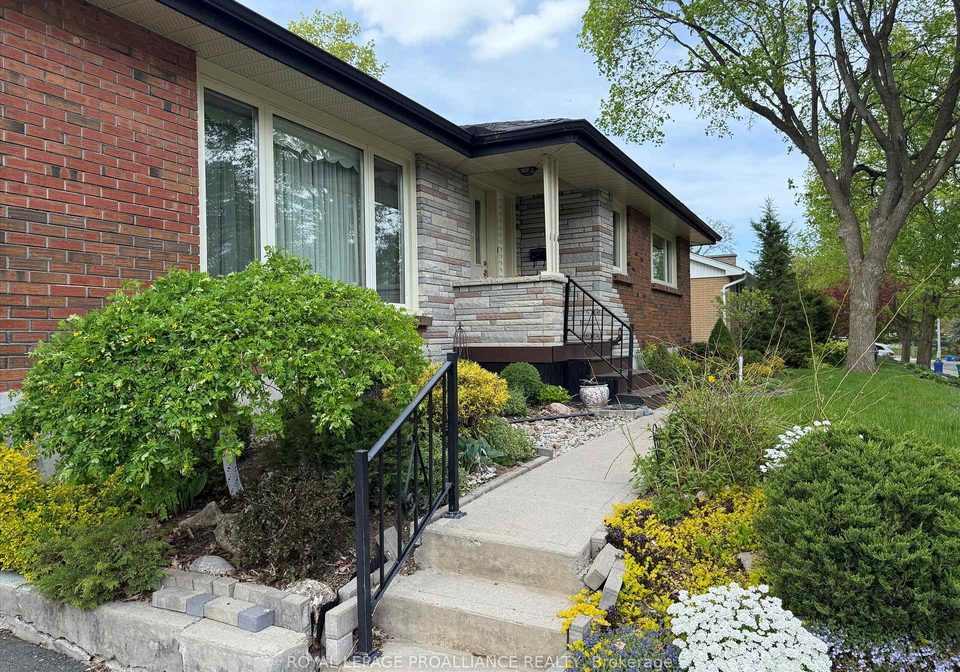 114-ocarroll-avenue-peterborough-ontario-x12694382
