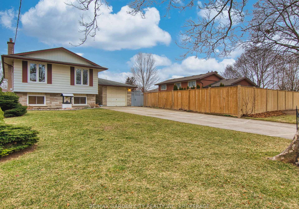35-crown-street-st-catharines-ontario-x12694732