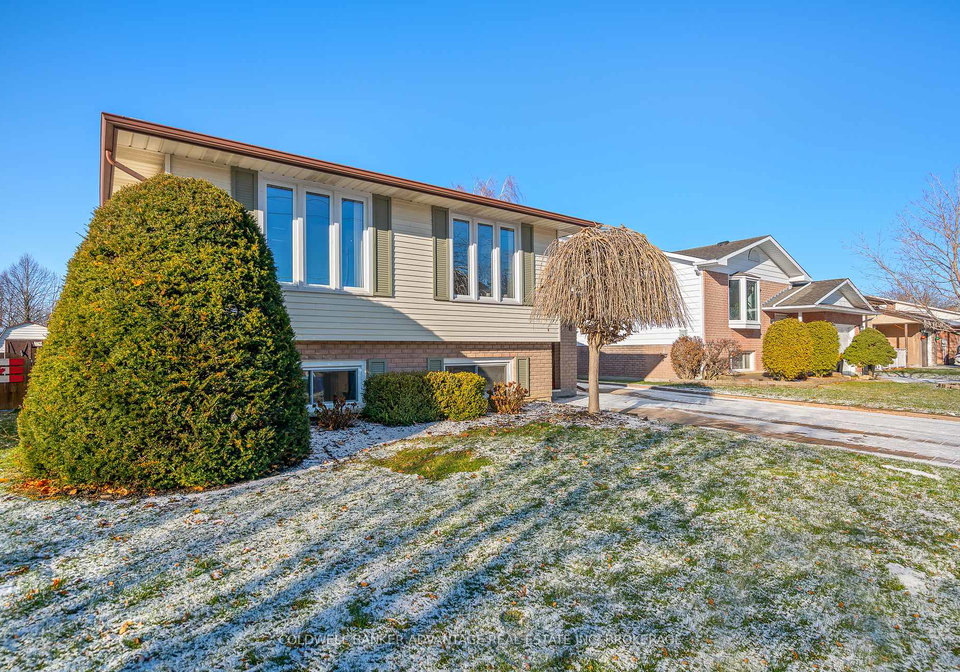 40-crestcombe-road-st-catharines-ontario-x12694770