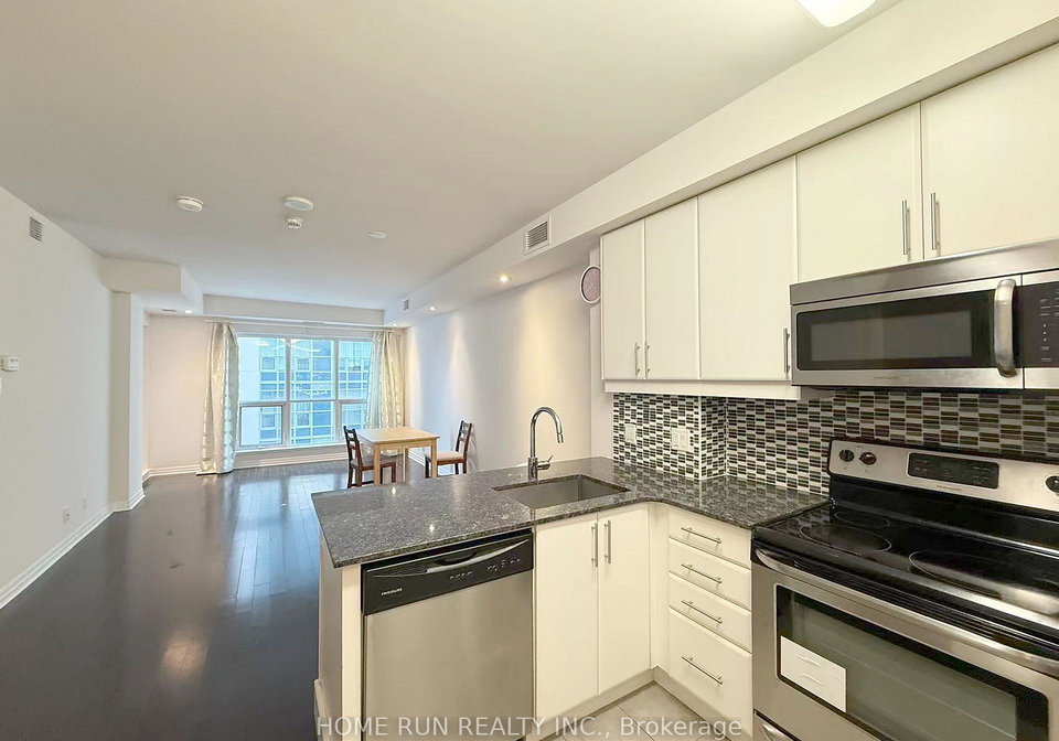 242-rideau-street-lower-town-sandy-hill-ottawa-ontario-x12694802