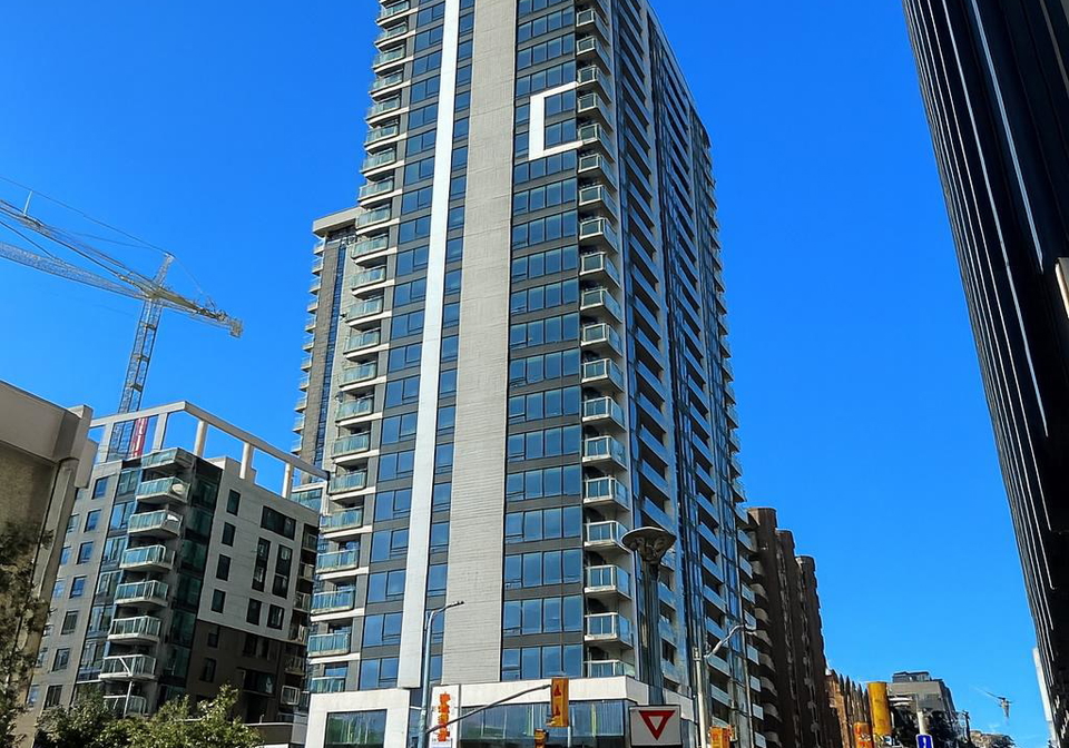 340-queen-street-ottawa-ontario-x12694876