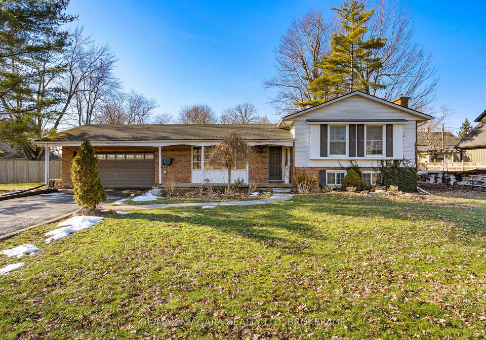 587-daytona-drive-fort-erie-ontario-x12694896