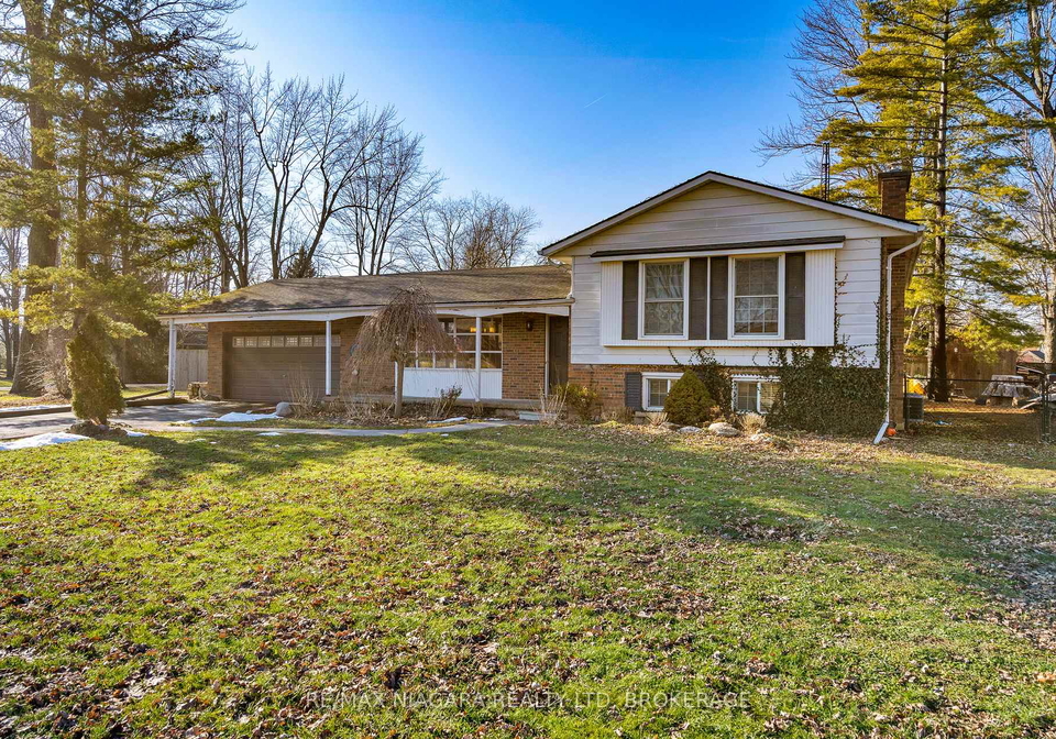 587-daytona-drive-fort-erie-ontario-x12694896