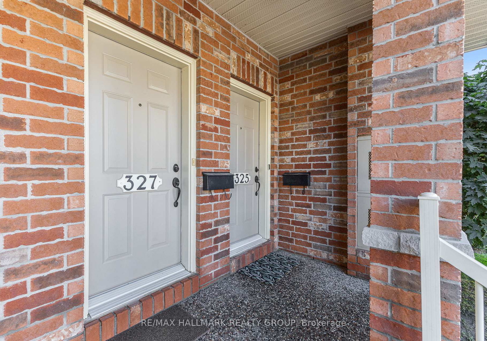 325-elite-private-ottawa-ontario-x12695358