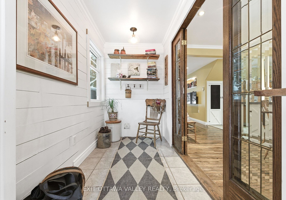 15-spruce-crescent-deep-river-ontario-x12695400