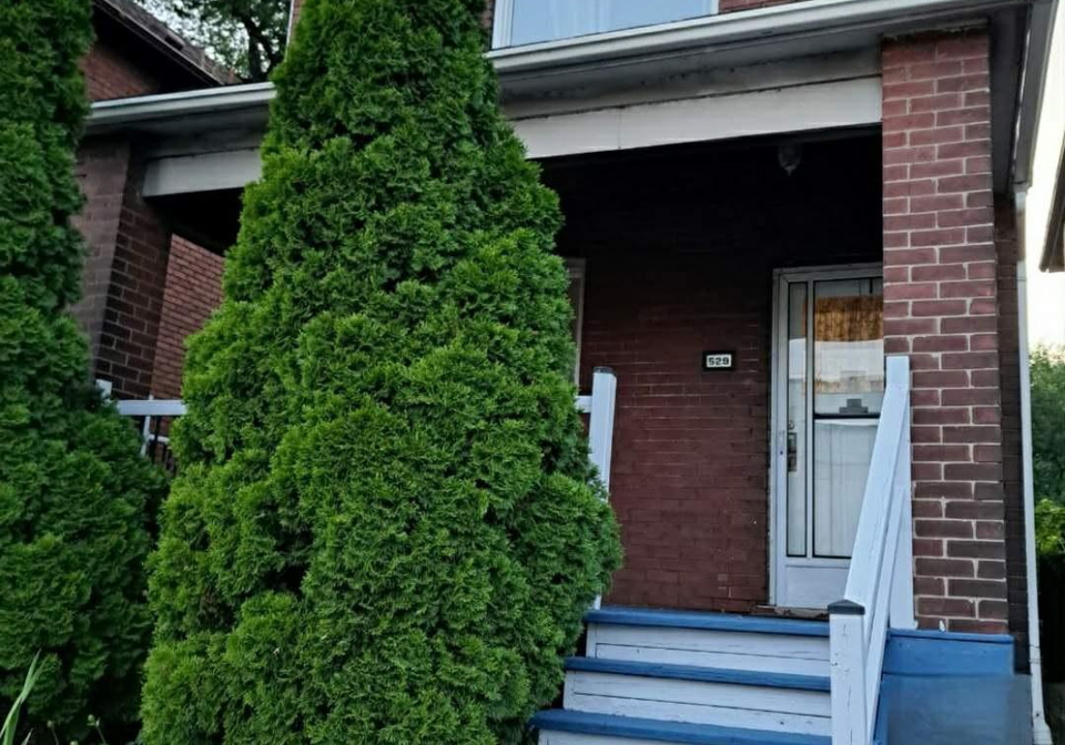 529-wentworth-street-n-hamilton-ontario-x12695660