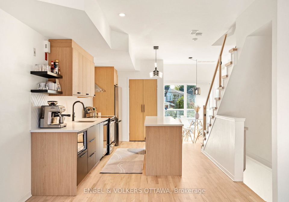 4-sherbrooke-avenue-ottawa-ontario-x12695896