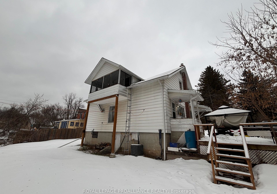 1022-bridge-street-frontenac-ontario-x12696074