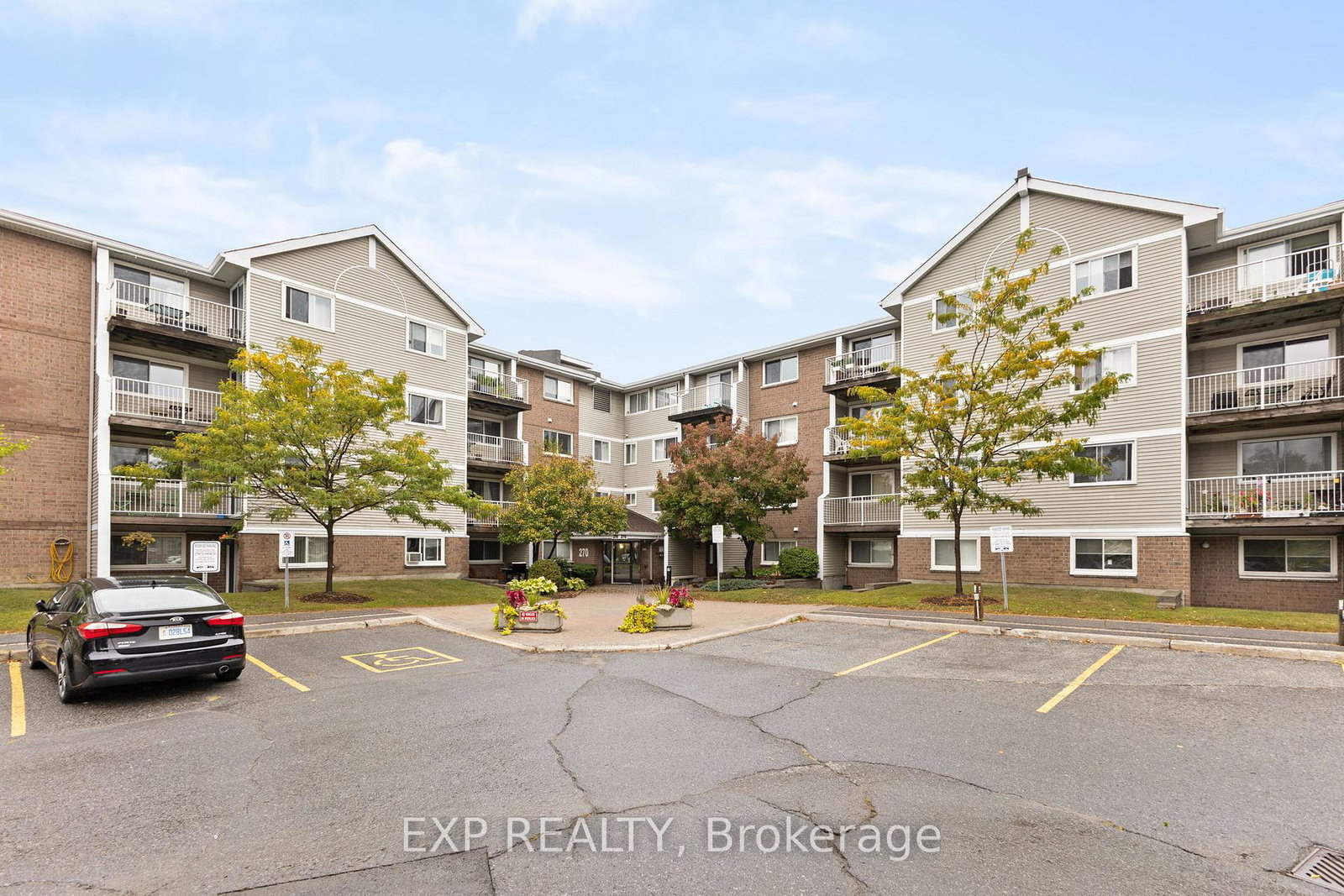 270-brittany-drive-manor-park-cardinal-glen-and-area-ottawa-ontario-x12696364